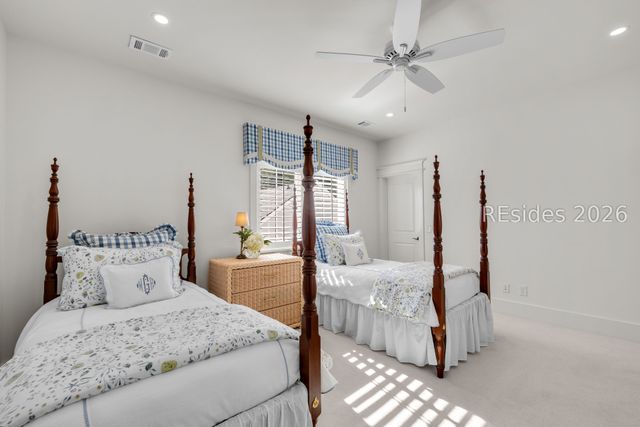 1 Nightshade Ln, Bluffton, SC 29909