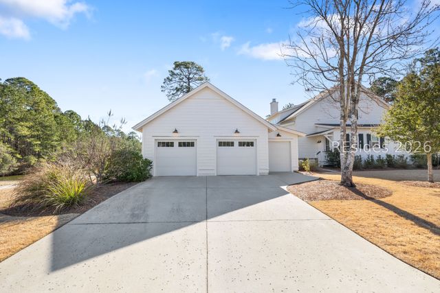 1 Nightshade Ln, Bluffton, SC 29909