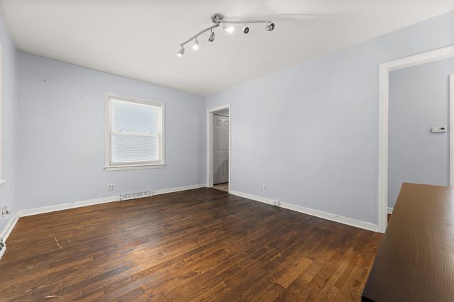 139 N Indiana Street, Griffith, IN 46319