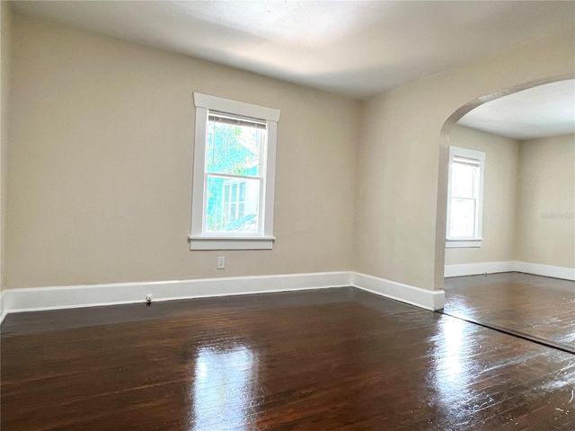 1908 35TH STREET S, St Petersburg, FL 33711