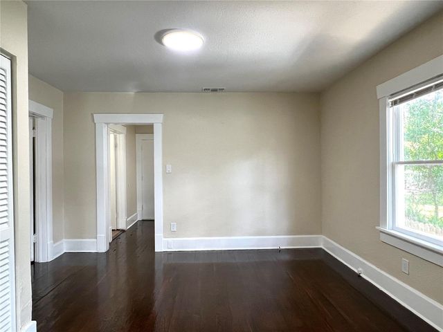 1908 35TH STREET S, St Petersburg, FL 33711