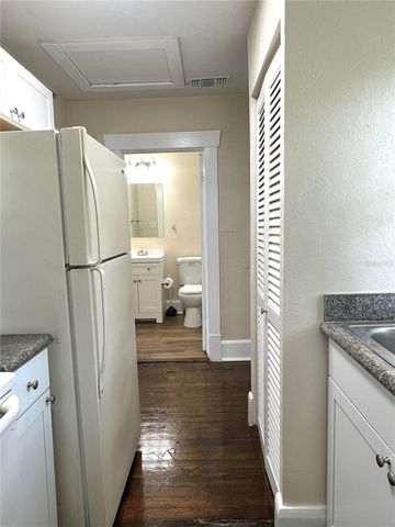 1908 35TH STREET S, St Petersburg, FL 33711