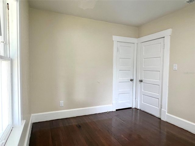 1908 35TH STREET S, St Petersburg, FL 33711