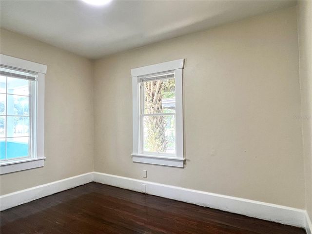 1908 35TH STREET S, St Petersburg, FL 33711