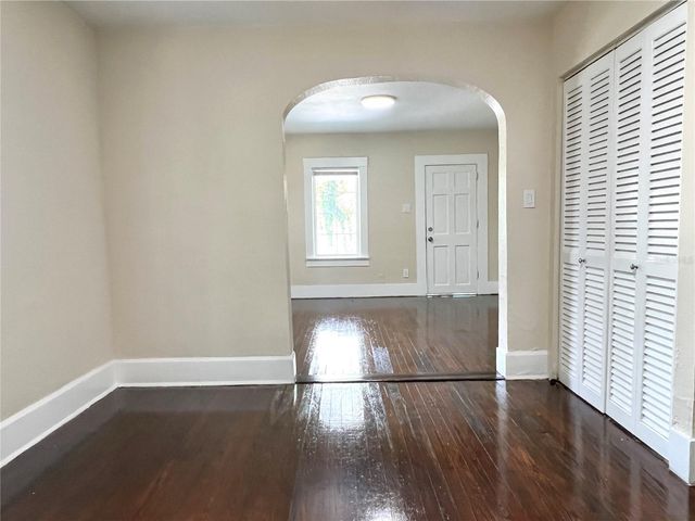 1908 35TH STREET S, St Petersburg, FL 33711