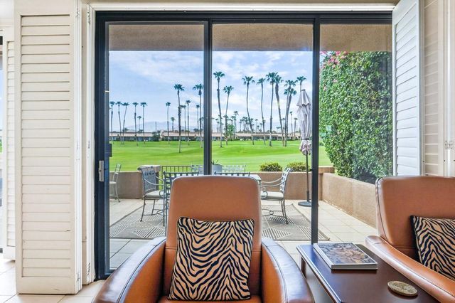 76761 Chrysanthemum Way, Palm Desert, CA 92211