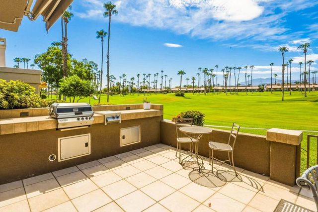 76761 Chrysanthemum Way, Palm Desert, CA 92211