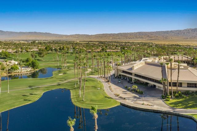 76761 Chrysanthemum Way, Palm Desert, CA 92211