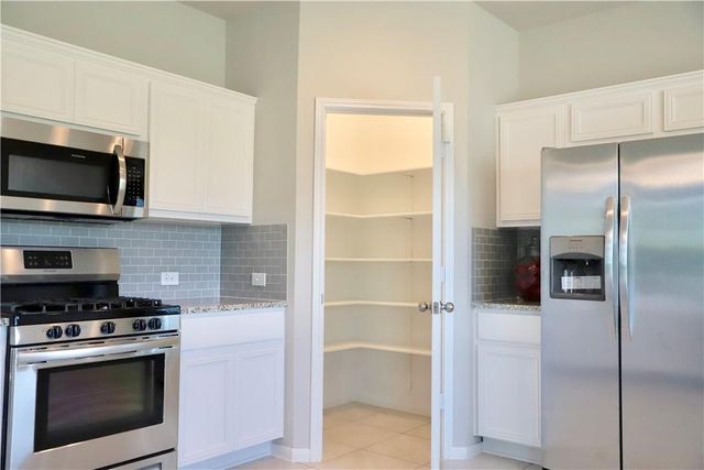 3103 Crystal Bend DR, Pflugerville, TX 78660