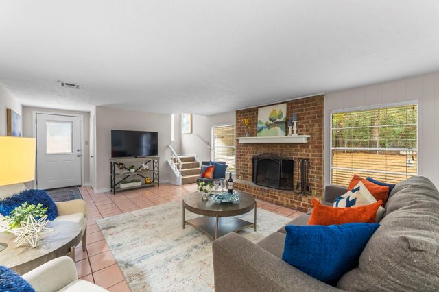 1745 E Pine Lake Circle, Conroe, TX 77316