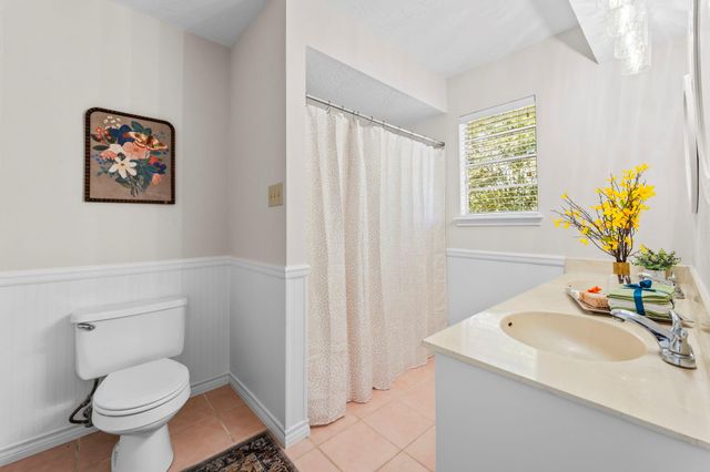 1745 E Pine Lake Circle, Conroe, TX 77316