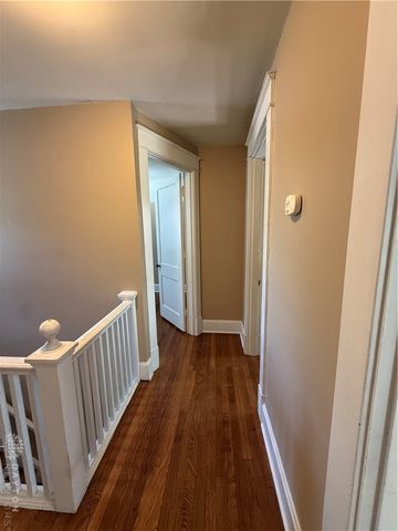 215 Aberdeen Drive, Middletown, OH 45042