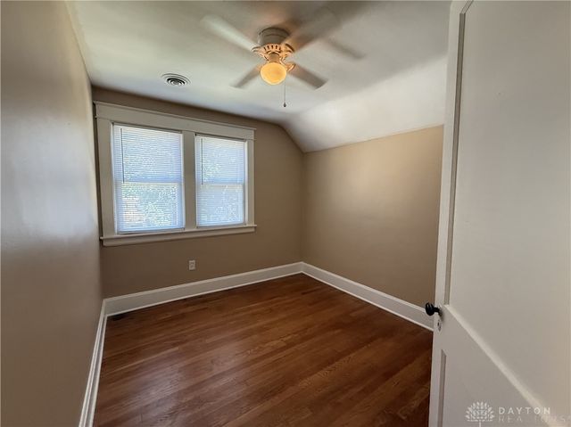 215 Aberdeen Drive, Middletown, OH 45042