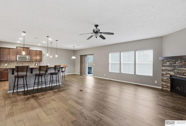 4519 N 206th Street, Elkhorn, NE 68022