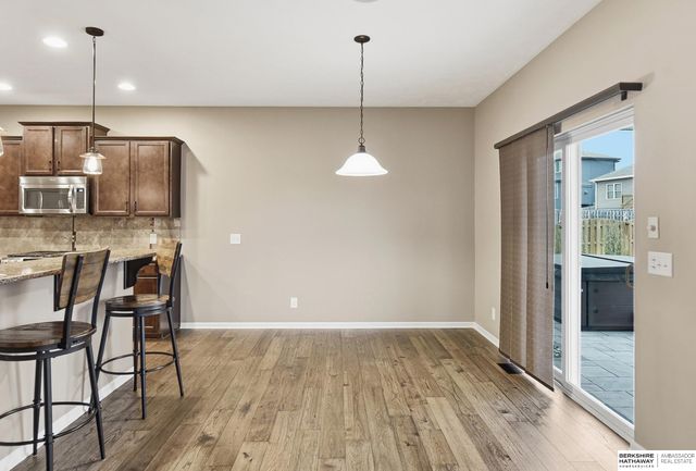 4519 N 206th Street, Elkhorn, NE 68022