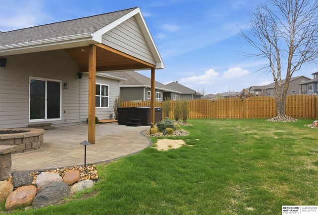 4519 N 206th Street, Elkhorn, NE 68022