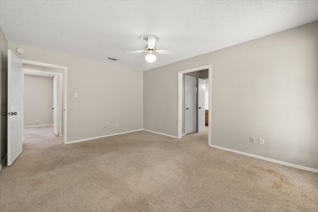 5903 Spring Hill Court, Arlington, TX 76016