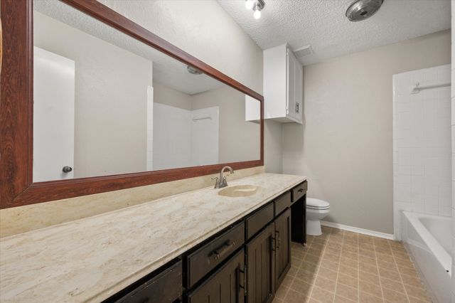 5903 Spring Hill Court, Arlington, TX 76016