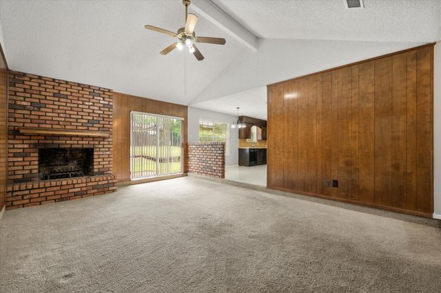 5903 Spring Hill Court, Arlington, TX 76016