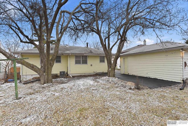 5328 N 48th Avenue, Omaha, NE 68104