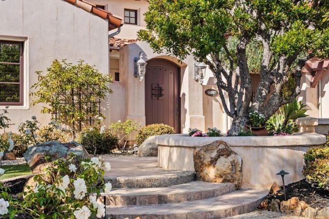 16647 Riding High Way, San Diego, CA 92127