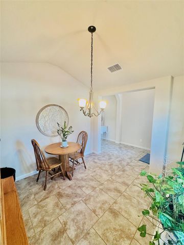 413 Gettysburg LOOP, Elgin, TX 78621