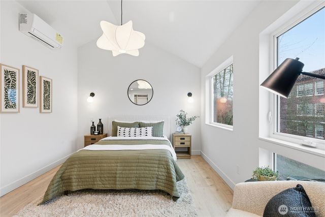 6515 19th Avenue NW, Seattle, WA 98117