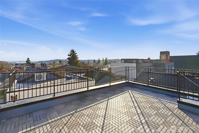 6515 19th Avenue NW, Seattle, WA 98117