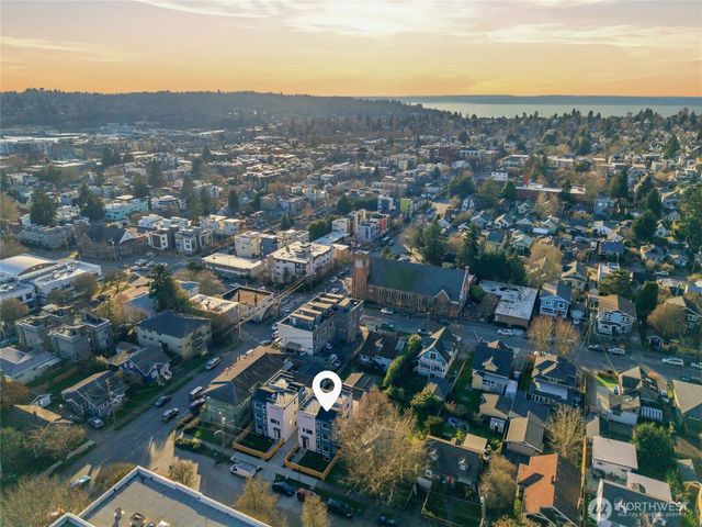 6515 19th Avenue NW, Seattle, WA 98117