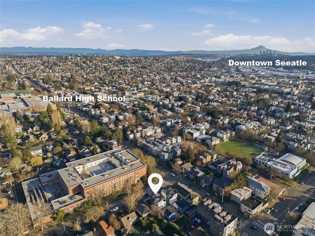 6515 19th Avenue NW, Seattle, WA 98117