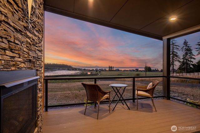 446 Lehman Drive, Camano Island, WA 98282