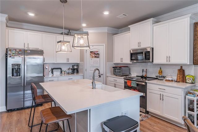 502 Eagles Nest Circle, Auburn, GA 30011