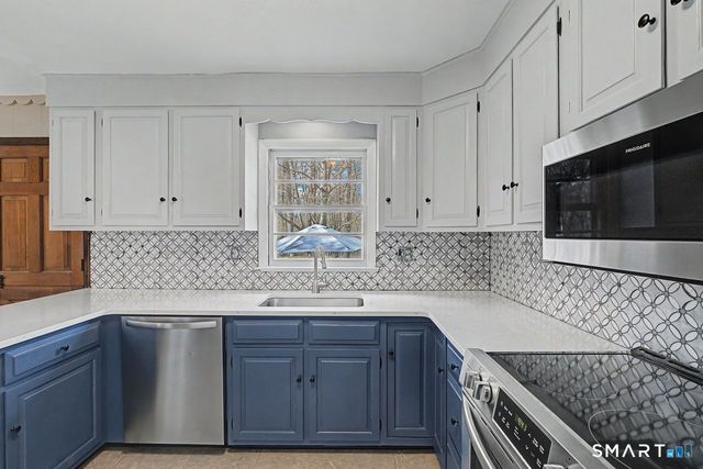 42 Parker Hill Road, Killingworth, CT 06419