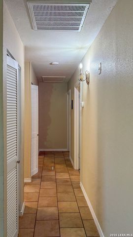 4535 LYCEUM DR, San Antonio, TX 78229