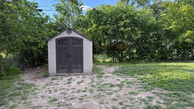4535 LYCEUM DR, San Antonio, TX 78229