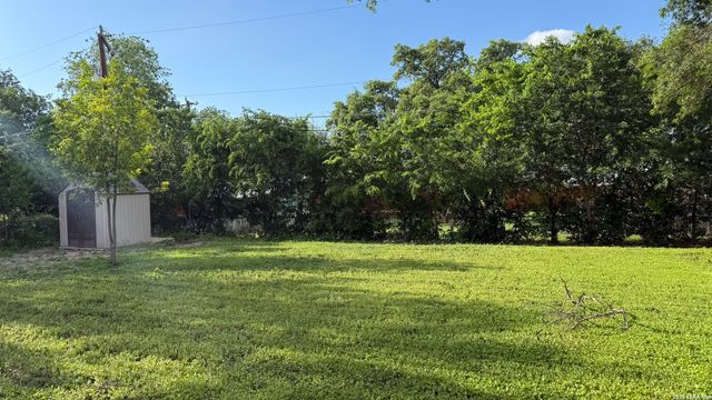 4535 LYCEUM DR, San Antonio, TX 78229