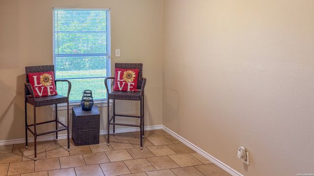 4535 LYCEUM DR, San Antonio, TX 78229