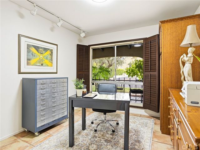 3400 Brace Canyon Road, Burbank, CA 91504