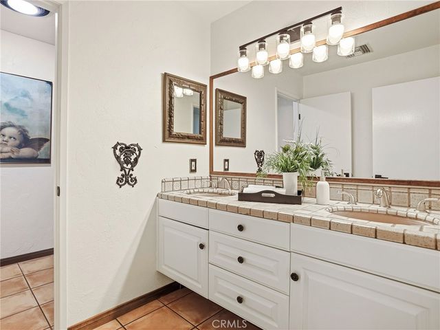 3400 Brace Canyon Road, Burbank, CA 91504