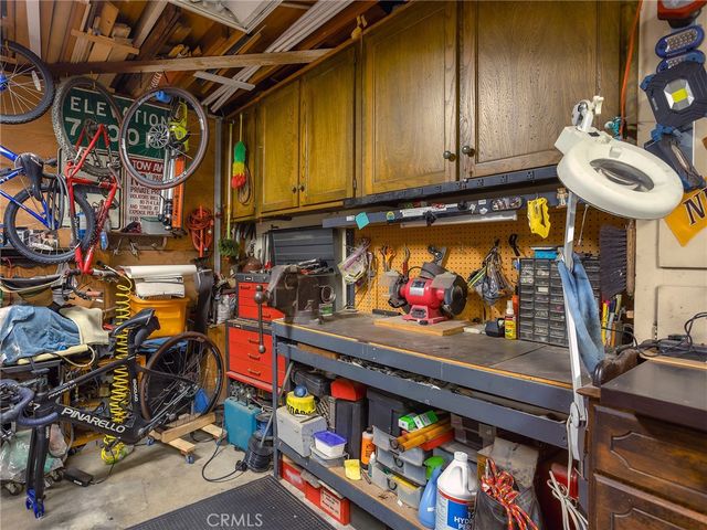3400 Brace Canyon Road, Burbank, CA 91504