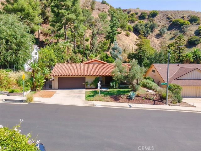 3400 Brace Canyon Road, Burbank, CA 91504