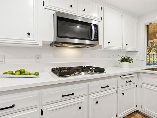 3400 Brace Canyon Road, Burbank, CA 91504