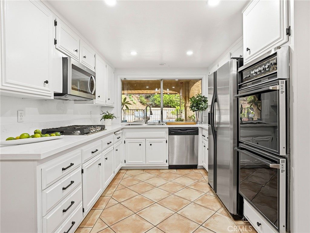 3400 Brace Canyon Road, Burbank, CA 91504 — photo 4
