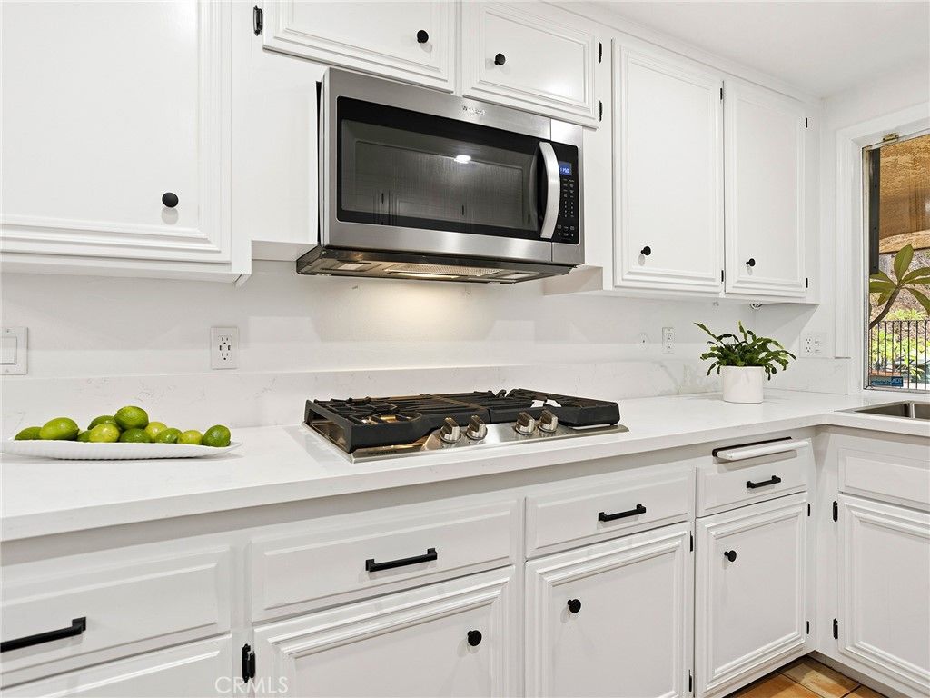 3400 Brace Canyon Road, Burbank, CA 91504 — photo 5