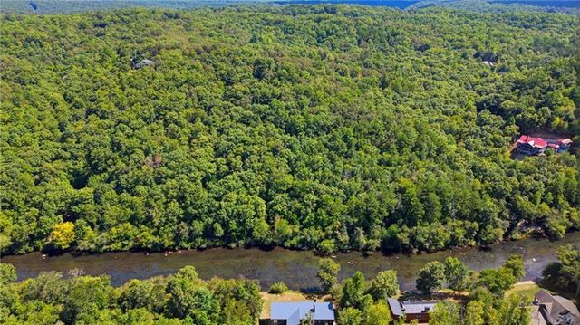 22 Riverwalk, Blue Ridge, GA 30513