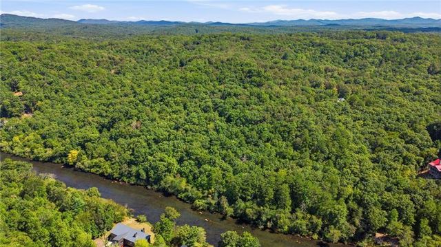 22 Riverwalk, Blue Ridge, GA 30513