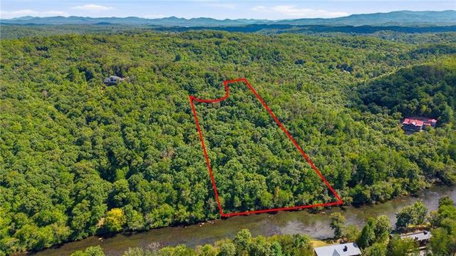 22 Riverwalk, Blue Ridge, GA 30513