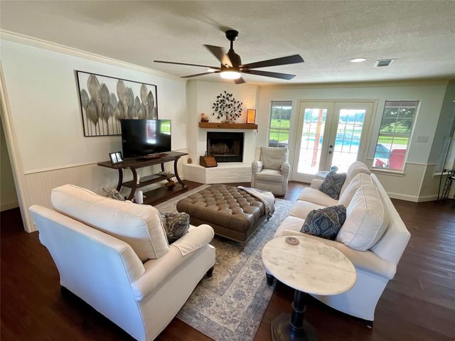 800 N Seven Points Drive, Kemp, TX 75143