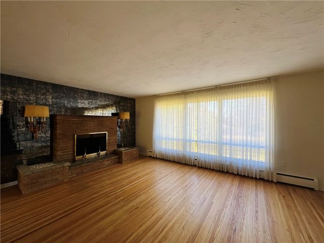 355 Taft Avenue, Irondequoit, NY 14609