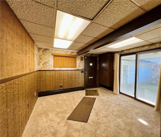 355 Taft Avenue, Irondequoit, NY 14609